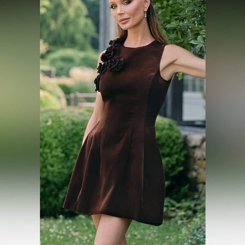 Muse by Marchesa Elm Woven Velvet 3D Rosette Dress
